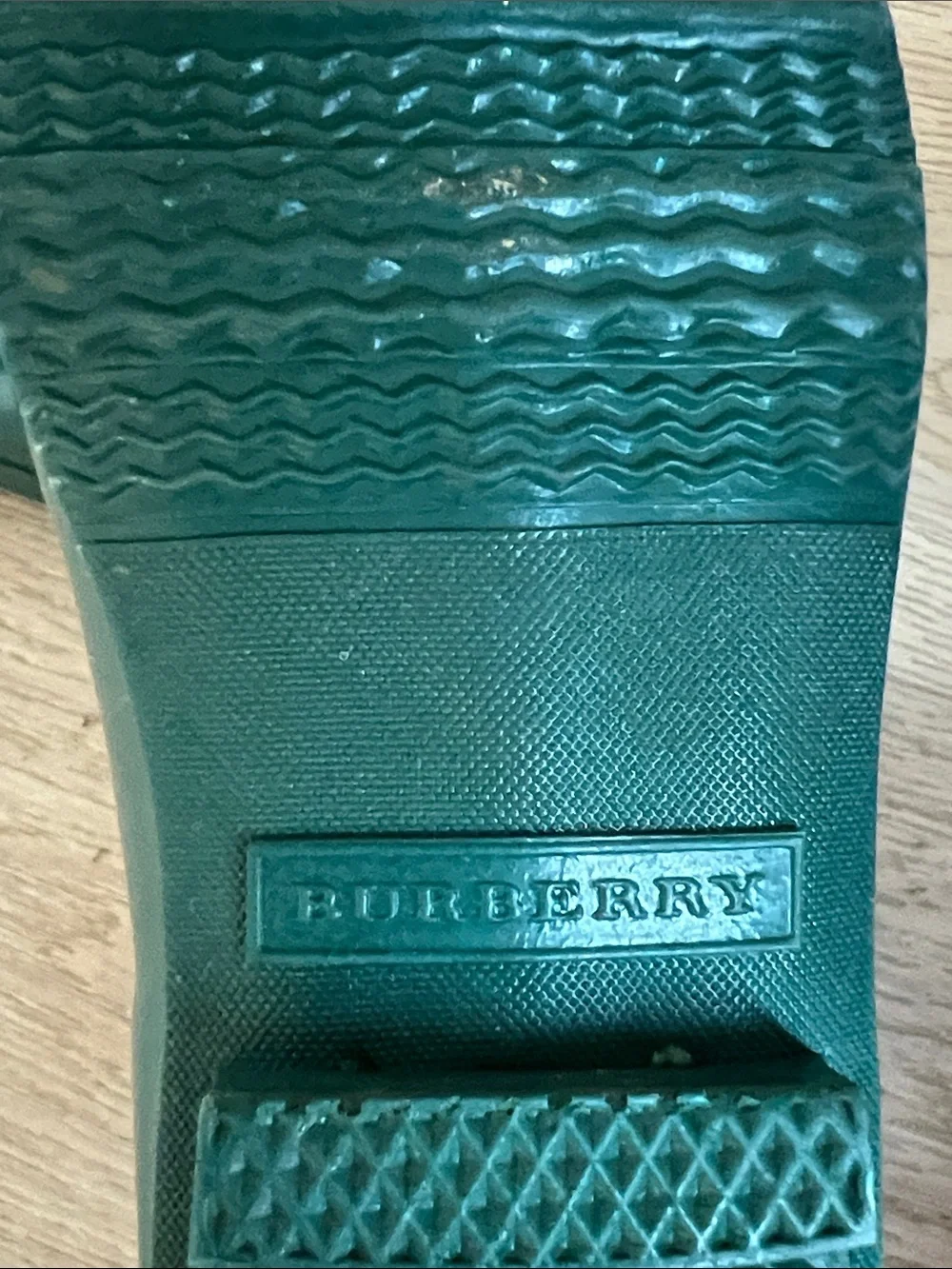 Burberry - Little Kids Rain-boots - Euro Size 27/ U.S. Size 10.5